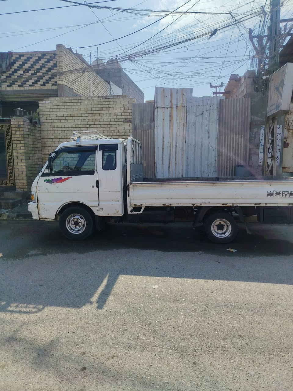 سلام عليكم للبيع كيه بنكو مديل 95 مكفوله كفاله عامه سنويه 29 هزه صاله سبوع من هزيته سياره كل نقص مابيه السعر 55 وبيه مجال قليل مكان السياره بغداد المعامل ***********
