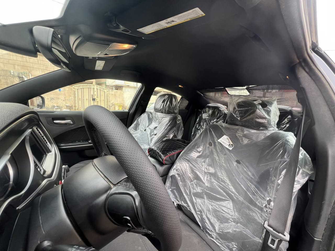 سلام عليكم جارجر 16 معلايه 17 حادثه كص كفر جاملغ خلفي اليمن وتبديل الباب فقط موصفات كشن حضن تئفه بلكشنات سياره جديده كلش ماشيه 118imلايت عدسه حداده جديده تاير ابو الورده 
جاهزه من كلشي وهيه جديده بجم كبس مغلف رقم جديد هزه جديده بسمي بصره نقص برغي ما بيه جاهزه من كلشي السعر 150 مكاني البصره ربع شوارع 
فقط ابيع ***********
