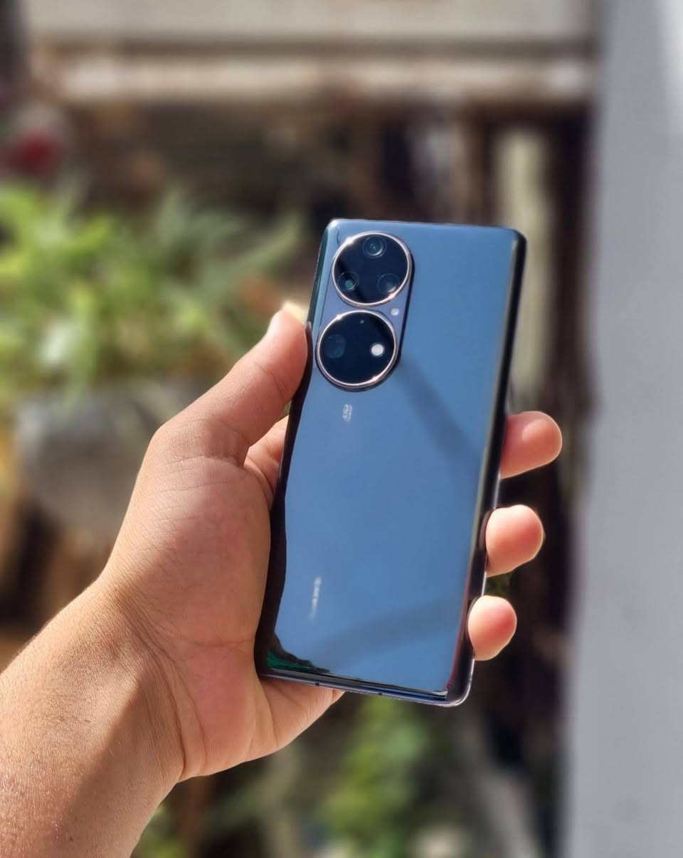 هواوي بي 50 برو جهاز نضيف ما مفتوح ذاكره 256 رام 8
بدون ملحقات مكان مدينه الصدر.. ماكو توصل...  310 نهايته


**إذا كنت صاحب هذا الإعلان وتريد حذفه لأي سبب، رجاءا أرسل رسالة إلى الدعم الفني**