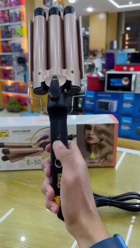 ترغبين بتسريحة شعر مميزة و ملفته للنظر
الحل سهل و بسيط جداااااا 😊😉😍

جهاز الريترو الثلاثي ماركة dsp 

يعطيك أجمل تسريحة في المنزل بكل سهولة  😊😉😍

جهاز الريترو الثلاثي 😍
 الفعال والسريع خلال دقائق تحصلين على شعر كيرلي ومموج وجميل
مثل شعر المشاهير والجميلات🥹.    

تسريحة تكسير الشعر مميزه وناعمه وتليق بكل الاطلالات،،وافضل الخطوات للحصول على شعر متموج 
تسريحة تكسير الشعر تمنحك لووك يظهر شعرك بمظهر جميل خاص بكِ 

جهاز سهل الاستخدام  خلال عشر دقايق فقط ستحصلين على احدث واحلى التسريحات التي سوف تميزك بطله جديده ✅

فعال لكل انواع الشعر ومع تحكم بدرجه الحراره 
ليناسب الشعر الرقيق والخشن 
بشاشة رقمية 📱
الاصلي 💯 ✅
بسعر خرافي 🔥💥


**إذا كنت صاحب هذا الإعلان وتريد حذفه لأي سبب، رجاءا أرسل رسالة إلى الدعم الفني**