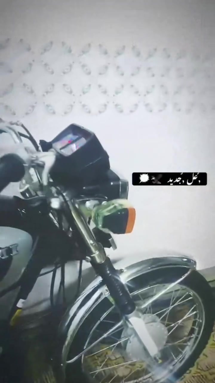 سلام عليكم نامه شلمجه بلدي مو تعمير 
موديل 23
اوراق
درجه جديده 
وشرط الفصله 
صالنصه باكستاني 
وسرعه ✈️
سعر مال مستعجل 
900وبيه مجال 
المكان حله سياحي 
الاتصال ***********

