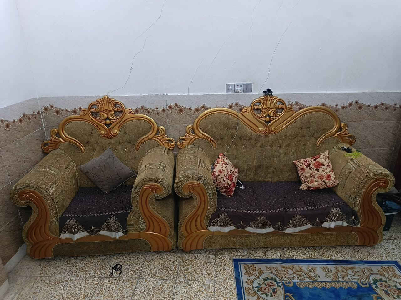 تسلام عليكم عدي تخم قنفات للبيع خمس قنفات السعر 175 الف المكان رحمانيه الجعيفر رقم الهاتف ***********
