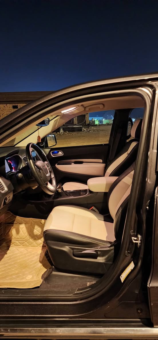 دورنكو موديل 19 sxt العاديه وارد امريكي السعر 230 وبيه مجال رقم تليفون ***********
