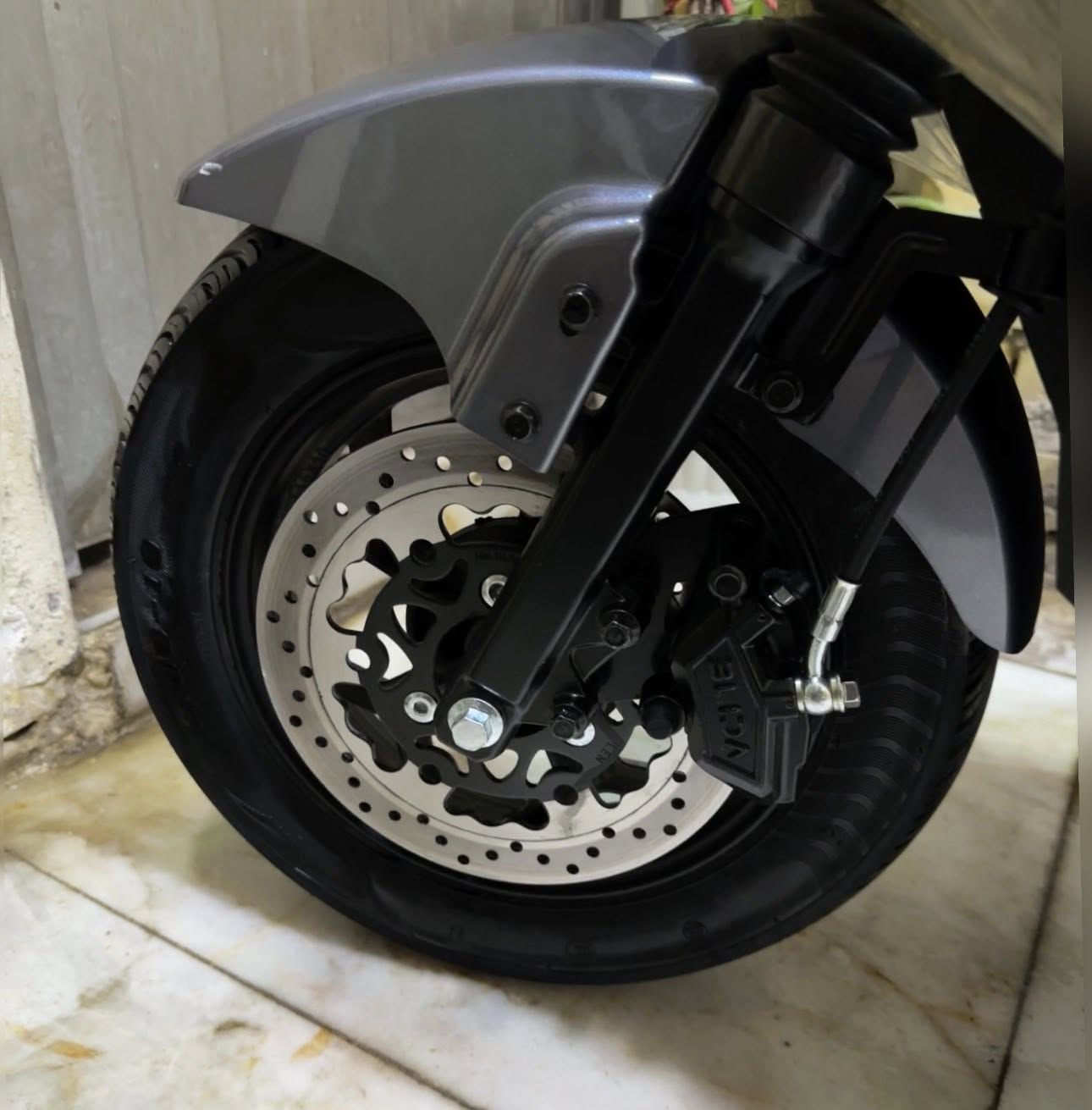 سلام عليكم عدي هاي دراجه نظيفه كل نقص مابيه رايده ب 600 وبيه مجال مكاني بغداد الشعب رقمي ***********
