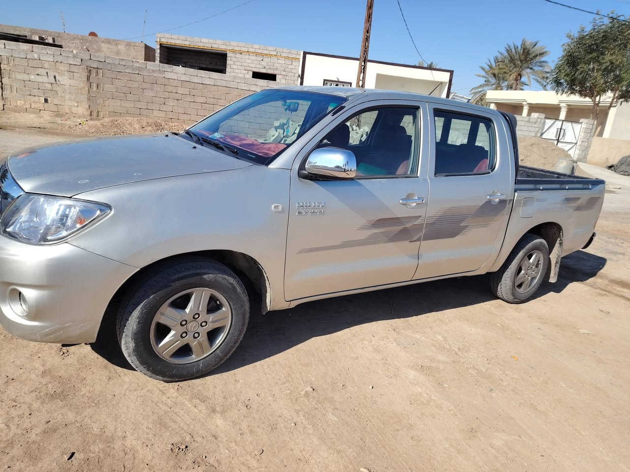 السلام عليكم
للبيع تويوتا هايلوكس ٢٠١١ شاصي ١٩ كير عادي مكفولة من الصبغ بيها بارد قليل رقم ديالى انكليزي باسمي تحويل ثاني يوم كير مكينة مكفول
السعر ١٥٥ بيها مجال قليل
مامتواجد على النت اتصل
***********
مكان ديالى كنعان
