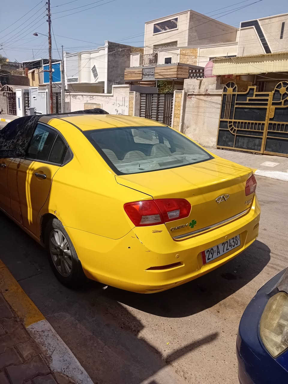 السلام عليكم للبيع
شيري استرا موديل ٢٠١٤ بأسمي تحويل مباشر 

كير جديد مكينة كايمة 

تخم تاير جديد داخل جديد تراي يخبل كهربائيات كلها شغالة رقم انكليزي مصفرة هيئة وغرامات جاهزة من كلشي عدا المكينة

السعر ٣٥$ وبيها مجال حك الجية

 مكاني بغداد الحسينية 

***********
