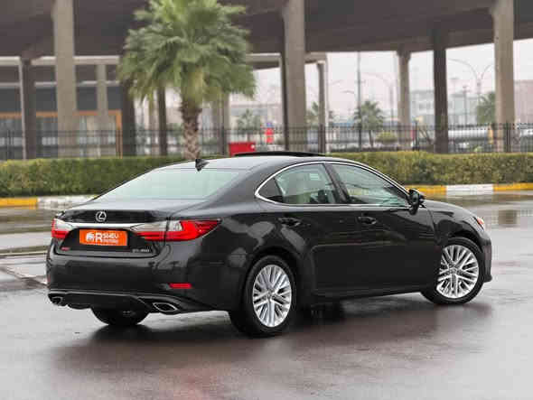 وين تشوف ارقي من هيج سيارة ب هذا السعر🔥😍
Lexus ES350 2017
لكزس اي اس ٢٠١٧

مواصفات (مقاعد تدفئة تبريد خزن-فتحة سقف-حساسات ٣٦٠ درجة-رادار امامي و جانبي-تدفئة المقود-لايت LED-تبريد مركزي)

مكينة ٦سلندر حجم ٣.٥لتر تنفس طبيعي
ماشية 154,000 كيلومتر و بحالة جداً ممتازة 

ضرر السيارة بنيد جاملغ و باب بدون دواخل نهائياً 
صورة الضرر مرفقة مع الصور
السيارة كلش حلوة و نظيفة

السيارة رقم دهوك الدولي سنوية ب أسمنا و اكيد شرط التحويل 
مكفولة من كير و محرك و كهربائيات

و ب سعر(179$) ورقة فقط و بيها مجال بسيط

مكان السيارة

دهوك -معرض ارشف R-Shev
رقم51 من معارض التيرمينال 

***********
*********** دهوك
