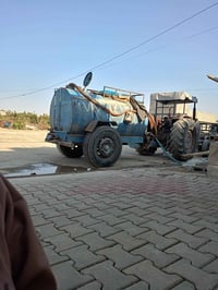 مقطورة ماء • مقطورة • صهريج ماء • تنظيف مجاري • ماء للشرب • مركبة خدما...