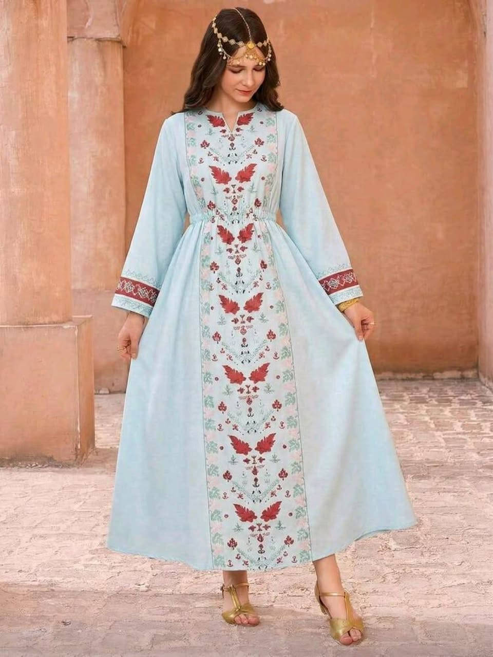 متوفره بلون السمائي والوردي الفاتح 
قياس السمائي مديم 
الوردي سمول


**إذا كنت صاحب هذا الإعلان وتريد حذفه لأي سبب، رجاءا أرسل رسالة إلى الدعم الفني**