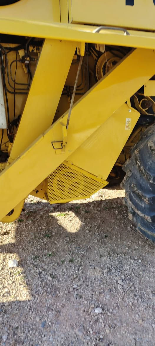 السلام عليكم عندي حاصوده نيولند للبيع خمسه بلم طبله 17 تك درام موديل ٩٩ قايش ليبرات محرك بشرط بدون كسر بدون لحيم السعر 40 مليون بي مجال مكان موصل اي استفسار *********** هذه رقم صاحب حاصوده اني مكلف بنشر
