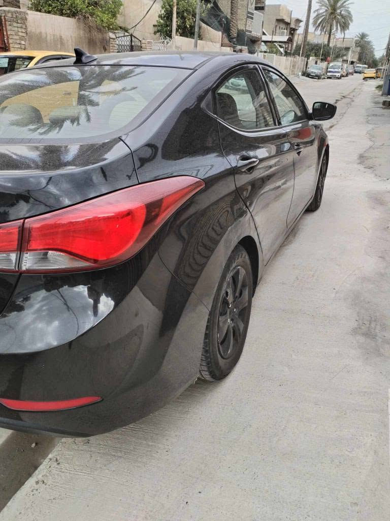 النترا  موديل 2016 وارد امريكي ماشية 71 الف ml  رقم بغداد سنوية بأسمي ونافذه لل2029 محرك 1800 دوش مكفول كير مبدل جديد
حدادية صدر امامي وخلفي جديد تبريد خير من الله  السيارة مسويلها ادامة قبل اقل من شهر السيارة جاهزه  من كلشي 
ضربتها من امريكا البابين بجهة السايق وانضربت بالعراق بنيد وجه الشاصي شَوية اتضرر لا معدل ولا مصلح وبيها طخات 
مكاني بغداد الدورة
السعر 100 وبيها مجال حك الجية
*********** بغداد, العراق
