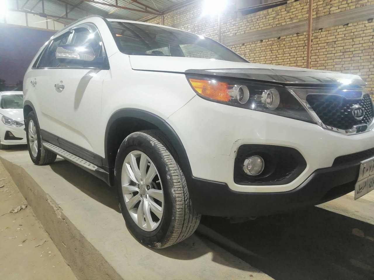 عليكم شباب سورنتو البيع مديل 13خليجي بصمه 3 قطع تبريد 7 راكب مكينه 2400 دوش  مكفوله رقم اربيل سياره جاهزه مراوس سورنتو مديل 20 وانطي فرق  الاستفسار الاتصال على الارقام التالية *********** ***********
