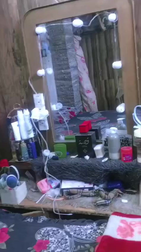 الغرفه سعرها 75 وبيها مجال وباقي الاغراض قيم واخذ


**إذا كنت صاحب هذا الإعلان وتريد حذفه لأي سبب، رجاءا أرسل رسالة إلى الدعم الفني**