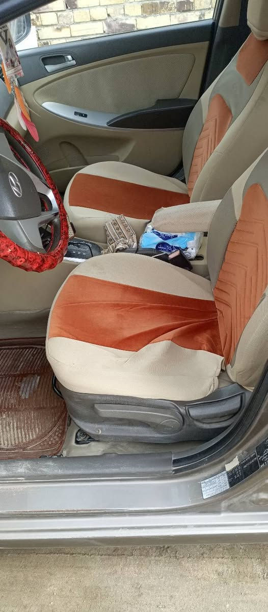 السلام عليكم
سياره اكسنت مديل 2014
خليجي بيه صبغ احزام جراد بس
مكيه 1600
كير مكينه نظيفات على الفحص
تخم تاير جديد
مكان السيارة الديوانية 
السعر ٩٥ وبيها مجال
الاتصال وواتساب
***********
***********
ابو علي
