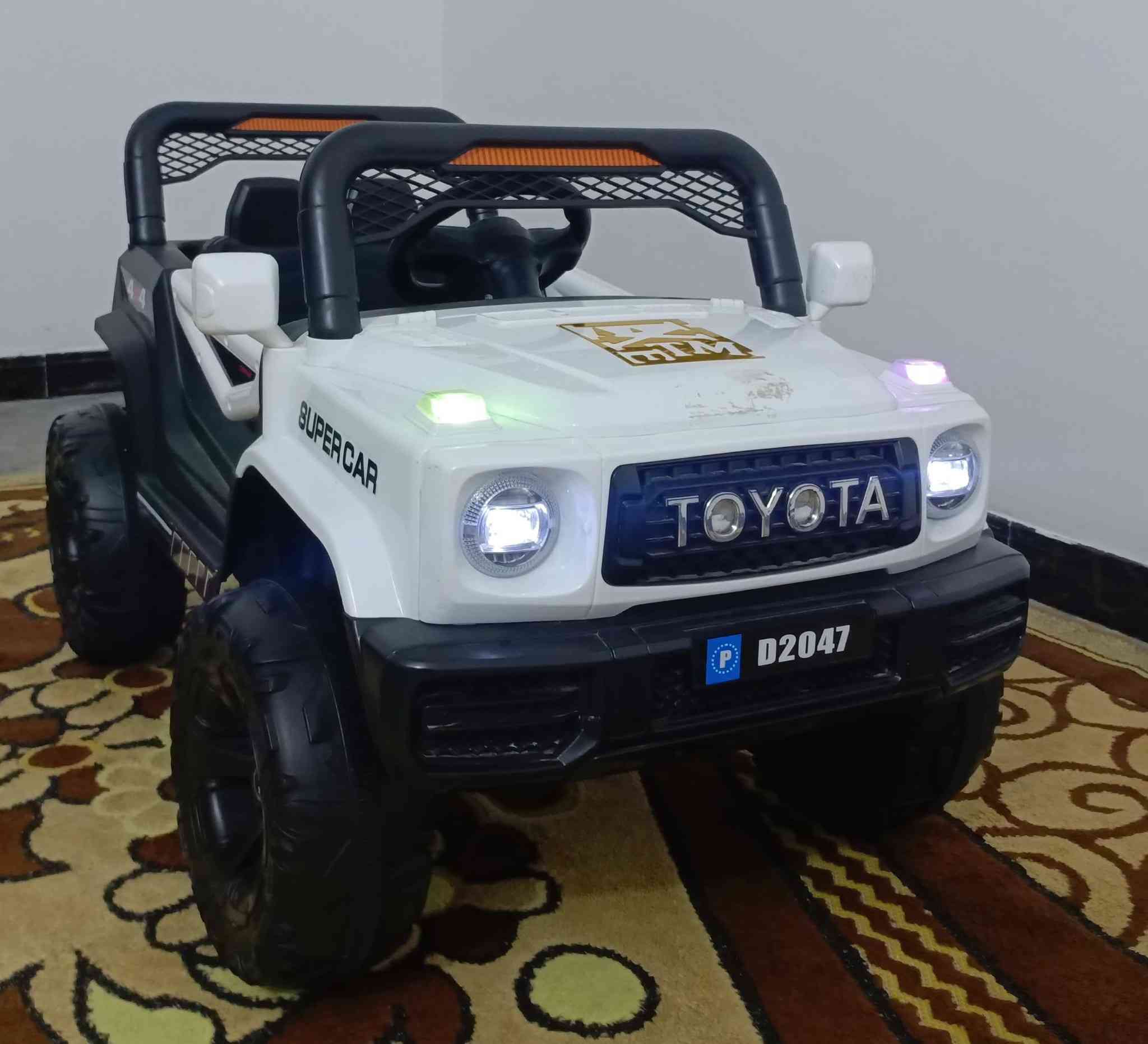 سيارة أطفال [تيوتا TOYOTA] كهربائية بحالة ممتازة للبيع! 🚗✨
سيارة أطفال مميزة تبحث عن "سائق صغير" جديد! السيارة نظيفة جداً وتعمل بكفاءة عالية.
​الموديل: [٢٠٢٤].
​الحالة: [ممتازة / مستخدمة بسيط].
​المميزات:
​تعمل بشحن الكهرباء (مع الشاحن الأصلي).
​تحكم عن بُعد (ريموت كنترول) + تحكم يدوي.
​إضاءات LED أمامية وخلفية.
​منفذ USB / AUX لتشغيل الأغاني.
​مناسبة لعمر [من 3 إلى 7 سنوات مثلاً].
​سبب البيع: [ كبر عمر الطفل].
​💰 السعر المطلوب: [١٥٠ الف]
(قابل للتفاوض البسيط).
📍 الموقع: [الفلوجة/الازركية]. 
📞 للتواصل: عبر الرسائل.


**إذا كنت صاحب هذا الإعلان وتريد حذفه لأي سبب، رجاءا أرسل رسالة إلى الدعم الفني**