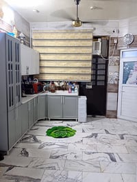 نص قطعة مساحة٥٥ متر قطاع ١ غرفة صاله واسعة استقبال معزول  بناء مسلح ما...