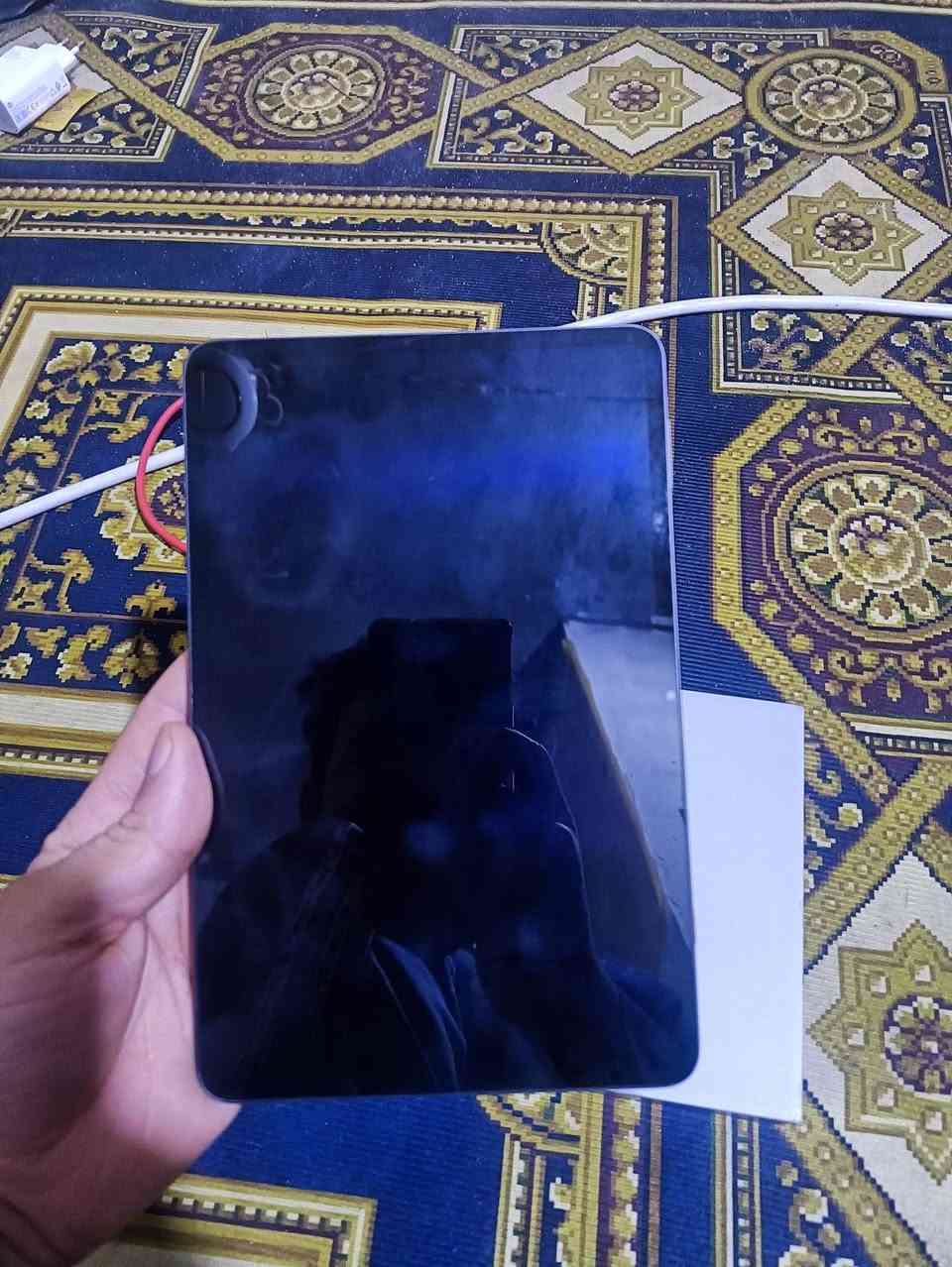 ايباد ريد مجك استرا كامل معا ملحقاتة
ذاكرة 256 الرام 12
استعمال شهر وشوي 
تصنيع 2025
السعر 850 وبي مجال بسيط
تواصل ***********
