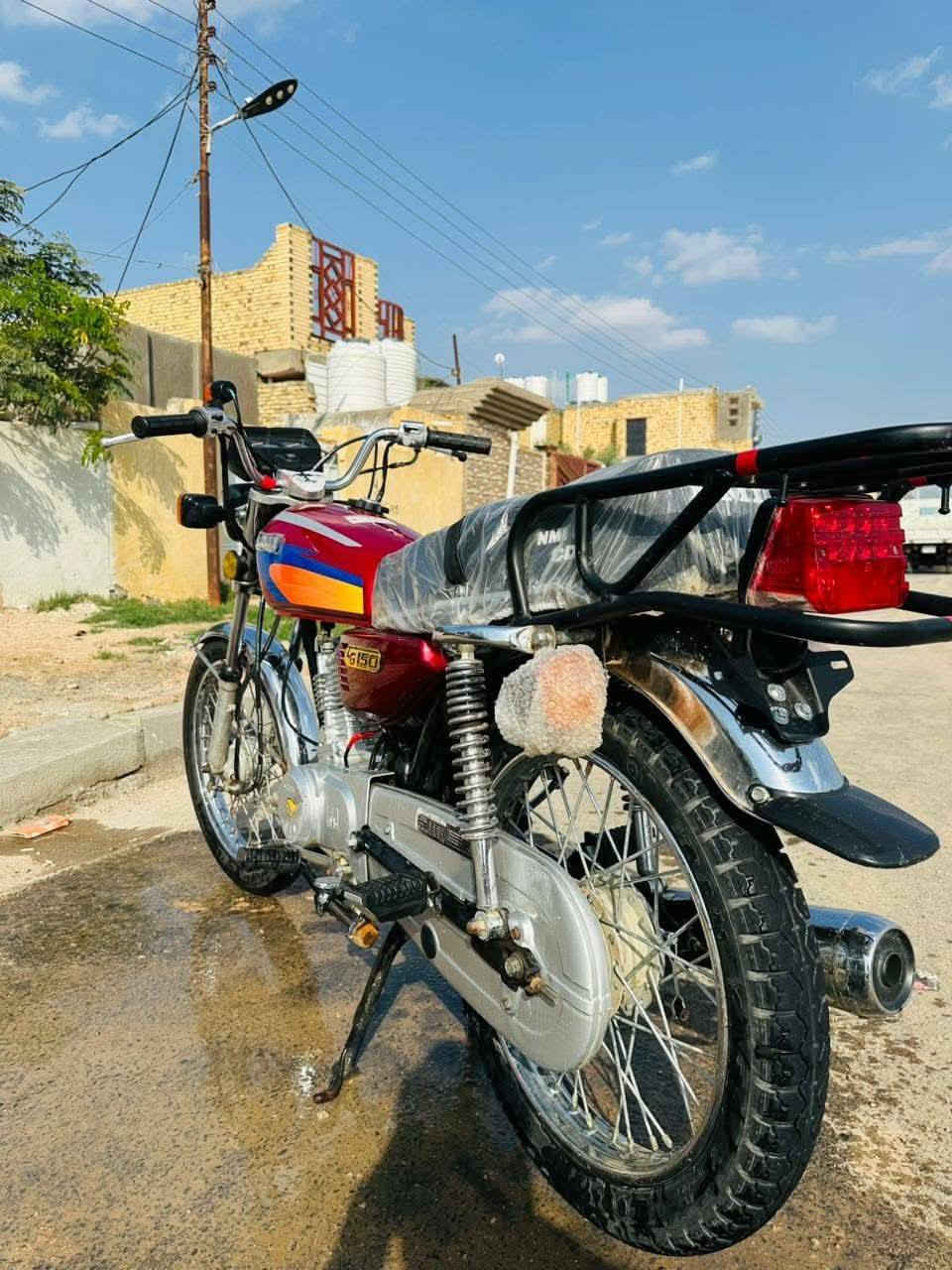 سلام عليكم
دراجه شبه اصلي مديل 23 بلاد مو تعمير دراجه نضيفه شوفت عينك اورواق اصولي مكاني قضاء النصر سعر خاص فيس متواجد قليل رقمي ***********
