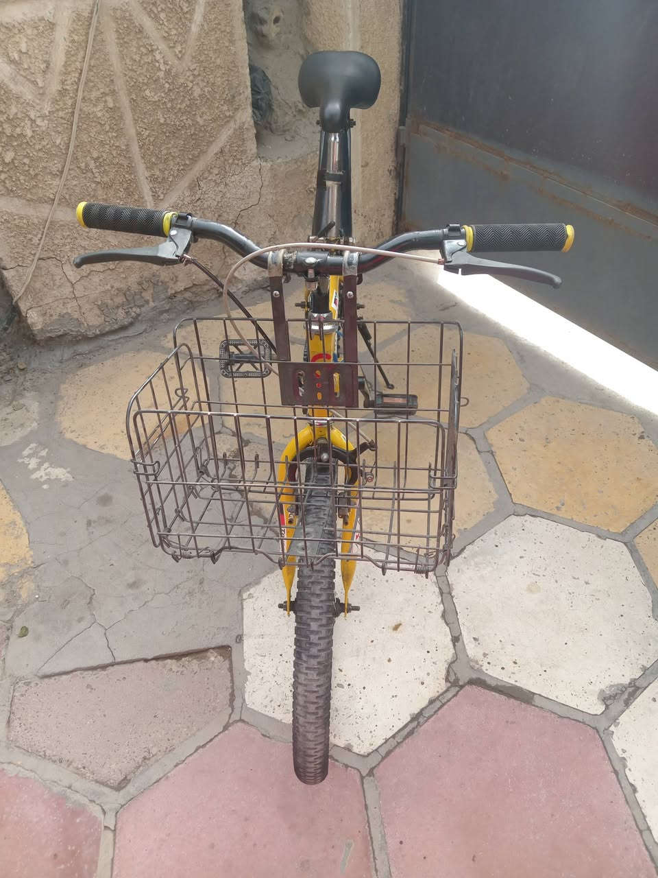 #للبيــع بايسـڪل 
  ( حجــم 20 )
نظيف
السعـر 60 وبيه مجـال.                    العنوان / الدورة شارع 60


**إذا كنت صاحب هذا الإعلان وتريد حذفه لأي سبب، رجاءا أرسل رسالة إلى الدعم الفني**