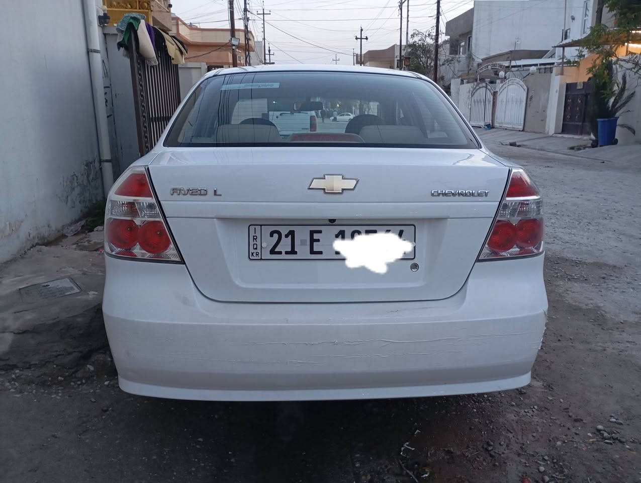 سلام عليكم افيو موديل 2011 محرك فل كير أوتوماتيك اربع جام كهربائي مرايه كهربائي رقم جديد انكليزي شرط تحويل سيارة  جديد بدون ضرر  سعر 78 بي مجال بسيط ***********
