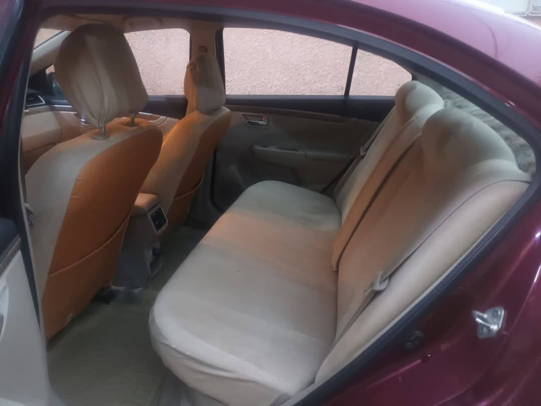 السلام عليكم سيارة سازوكي سياز خليجي موديل22 استلام شركة باسمي مكاني بغداد السعر٩٥ مستعجل على البيع مطلوب لمصرف واصفره واحوله والاتصال على الرقم ***********
