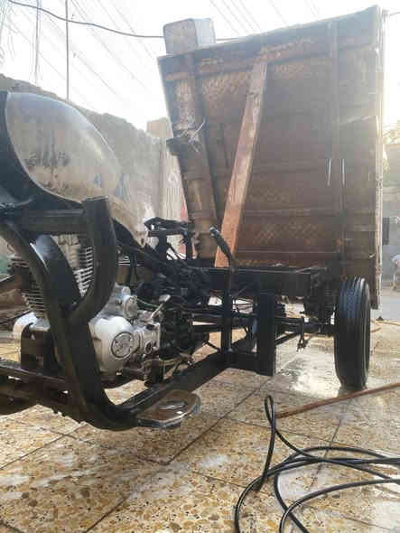 سلام عليكم ستوته دايوان مديل ١٨ كلك مكينه امتيار شاصي مكفول من الطول لطول بديها يخبل المكان زبير  الشعيبه سعر ٥٧٥ ارقم ***********
