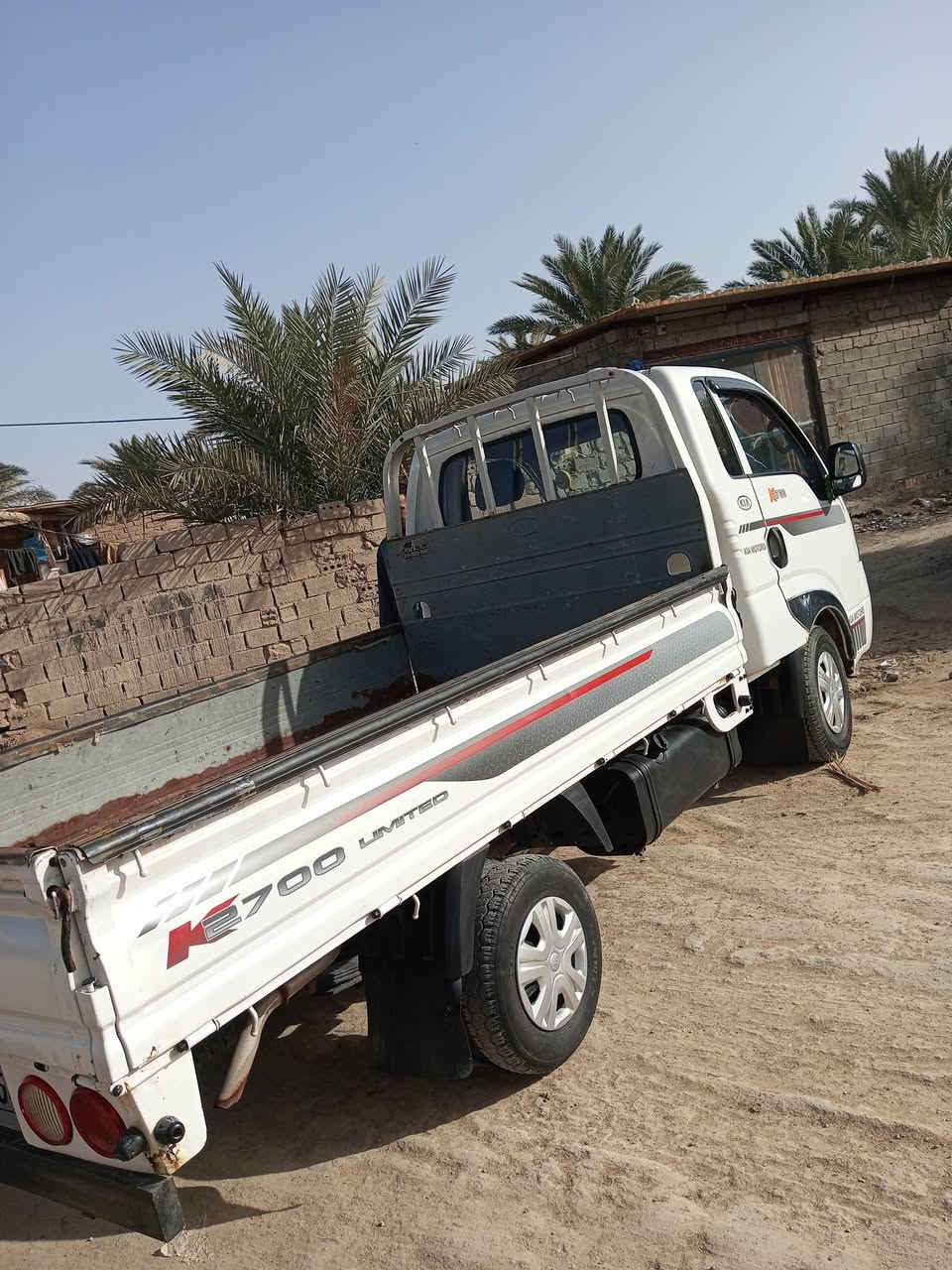 السلا عليكم
كيا حمل 
المكينه 2700مكفوله
الموديل 2015
الرقم قادسيه دولي 
التبريد +التدفئه جاهز 
المكان بابل الحله 
 باقي التفاصيل لاتصال على الارقام التاليه 
***********
***********
