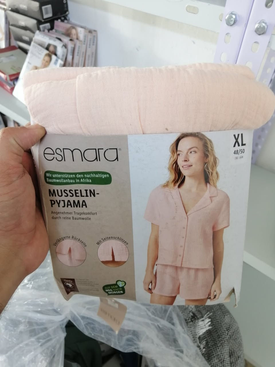 #سعر السيت ٦٠٠٠ دينار


**إذا كنت صاحب هذا الإعلان وتريد حذفه لأي سبب، رجاءا أرسل رسالة إلى الدعم الفني**