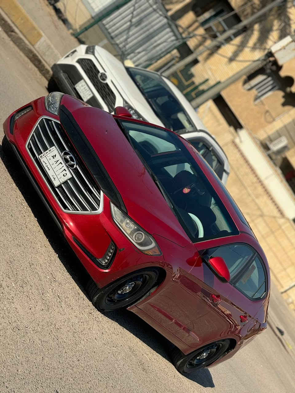 سلام عليكم شباب النترا 2018
سيارة فول مواصفات فتحة بصمة 
حساسات سيارة رقمة بغداد بسمي مكينه 2000 دوش 
حادثها بس بمريكا بدون دواخل بدون لغود بدون شواصي فقط الشاصي مال جاملغ الخلفي مواصفاتها معروفة تبريد شغال صدر خير من الله سيارة مابيها كل نقص تخم تاير وويل جديد 
***********
