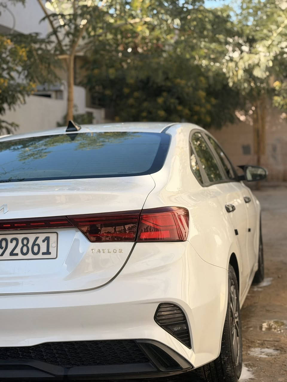 ‏سلام عليكم
‏كيا￼ ‏￼4k

‏موديل 24 

‏محرك 2000 

‏ماشي 20 

‏بس ضرر أمريكا 

‏رقم الشاصي موجود بالصورة 

‏موقع السيارة نجف الاشرف 

‏سعر السيارة 188 بها مجال بسيط 

‏استفسار الرقم اتصال ***********￼￼￼￼￼￼￼￼
