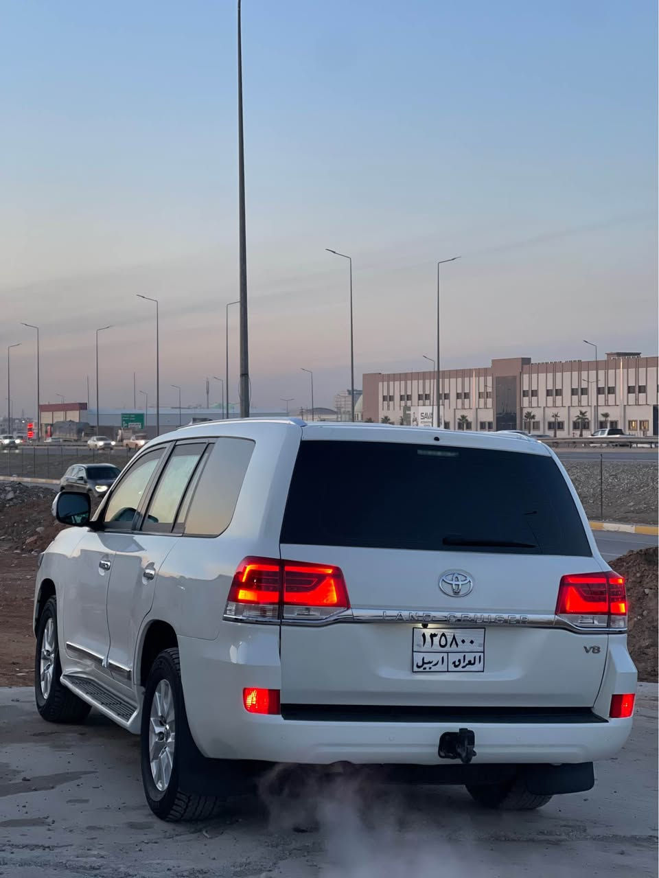 📞***********
نرخی  ۲۳٠ وەرەقە و مەجال  💰
لاند کروزر ،  مۆدێل ۲٠٠۹ ، دڕع ⚔️
۸ پستۆن بەنزين ⛽️
فوول مواصفات  ، گێڕ و مەکينە بەشەرت
حيزام کراوە لەسەر ساغی دەعم و لێدراوی نيە سەقفی بۆياغی نيە ✅
تەحويل بەشەرت 🧾☑️
سەيارەيەکی زۆر پاك و جوانە هيچ مەسروفی نيە جامی نەشکاوە هەموو گيانی لەسەر شەريکەيە ..
نرخی ۲۳٠ وەرەقە و مەجال 💵💵
ژ.م واتس ئەپ و ڤايبەر 📞*********** كويسينجاك, أربيل
