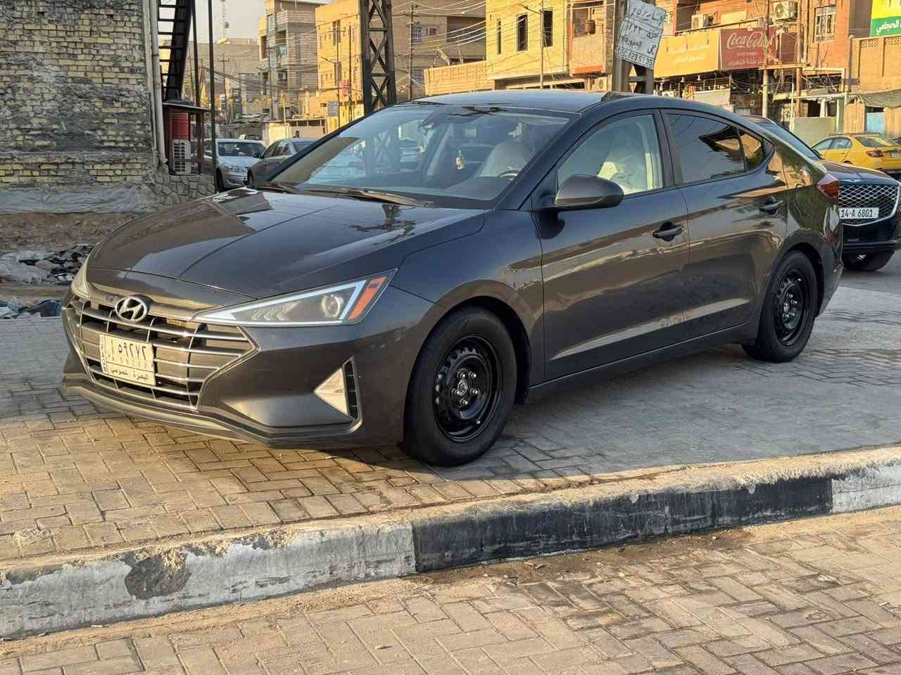 سلام عليكم النترا موديل 2020 معوقين وارد امريكي مكينه دوش حادثها فقط غرق نسبه 5%داخله العراق تعمل وتسير العنوان البصرة جمهورية التفاصيل الباقيه التصال بل الرقم ***********
