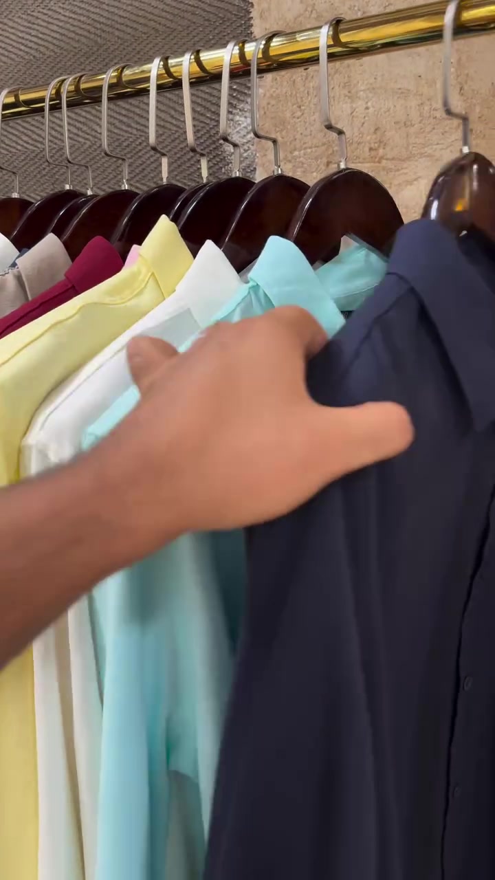 كل اسبوع كولكشن جديد 💎
📍المنصور ١٤ رمضان داخل فرع سنوكاردو كافيه 
يوجد خدمة توصيل لجميع محافظات العراق 

گەياندنمان هەيه بۆ هەموو شاروچکەکانی كوردستان

‏Delivery services are available to all iraq

WhatsApp📲📞***********

#بغداد #عراق #ملابس #تيشرتات #براندات #ماركات #ديور #فيرزاجي #بربري #فندي #لويس_فيتون #اديداس #بلنسياقا #كوجي #دولجي #هرمز #هيرمز #ارمني #الوان #صيف #متجر
