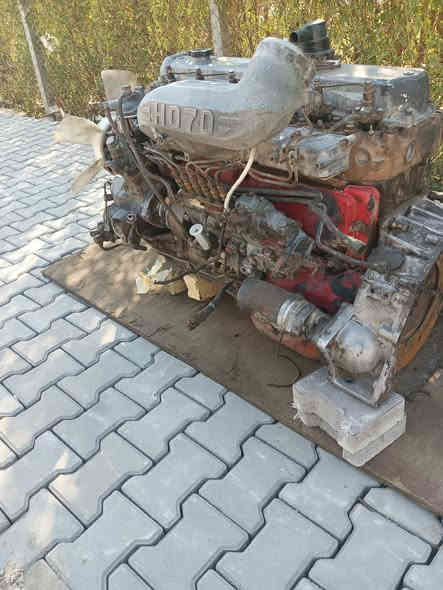 سلام عليكم مكينه هينو 70 عادي لا تبخير ولا تنقيص ***********
