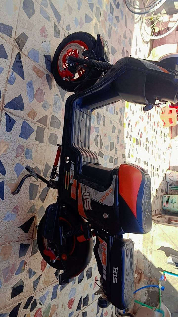 دراجه شحن نضيفه باتريات جدد كلشي ما ناقصها بكاني الزبير السعر 450 بيه مجال الطيبين ***********
