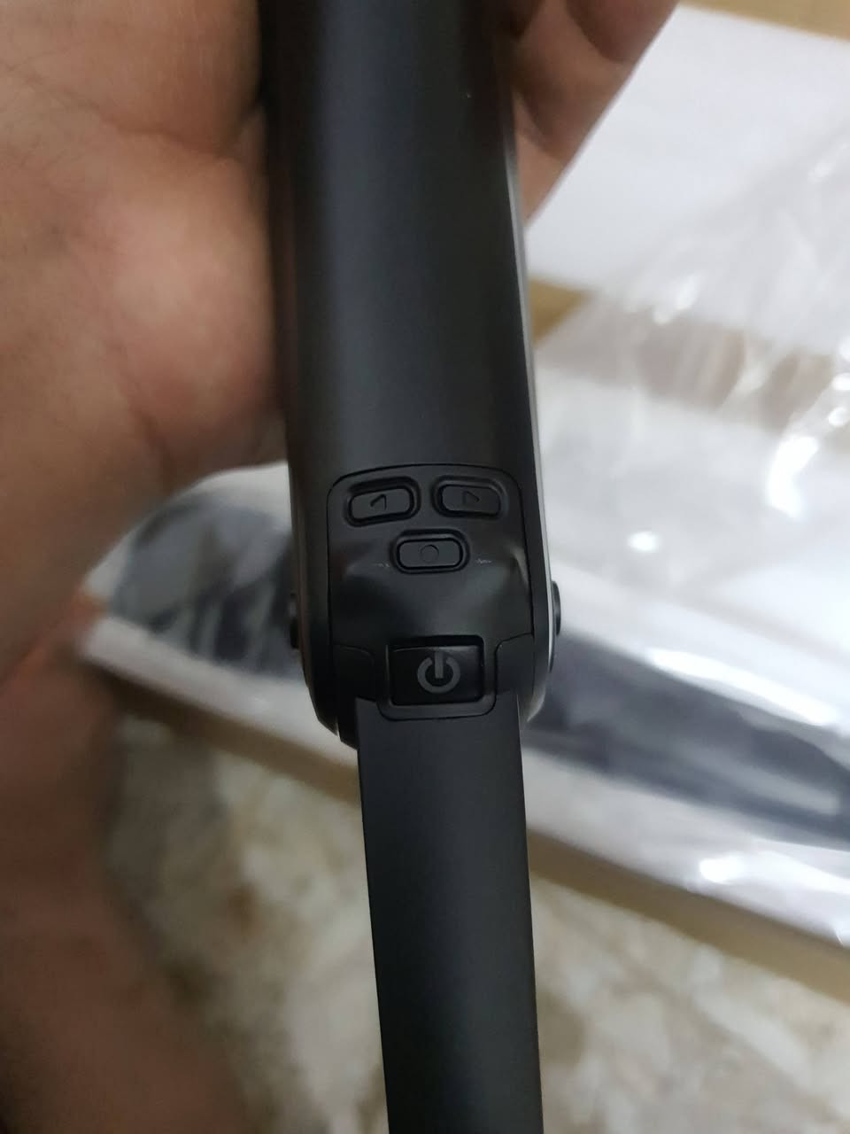 مايكات جدد بدون جهاز تكدر تغير الهيرتزية ويربط على اي جهاز وانتم اعرف بعد 
 ماستر مو اصلي لان الاصلي فوك ال الف دولار سعرة


**إذا كنت صاحب هذا الإعلان وتريد حذفه لأي سبب، رجاءا أرسل رسالة إلى الدعم الفني**