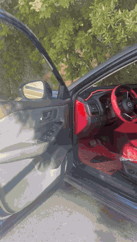 نيسان رؤج ٢٠٢٣ وارد امريكي سعة المحرك ١٥٠٠ تيربو عداد المسافه ٣٧ الف كيلو متر كفاله عامه من الصبغ والتبديل
***********
