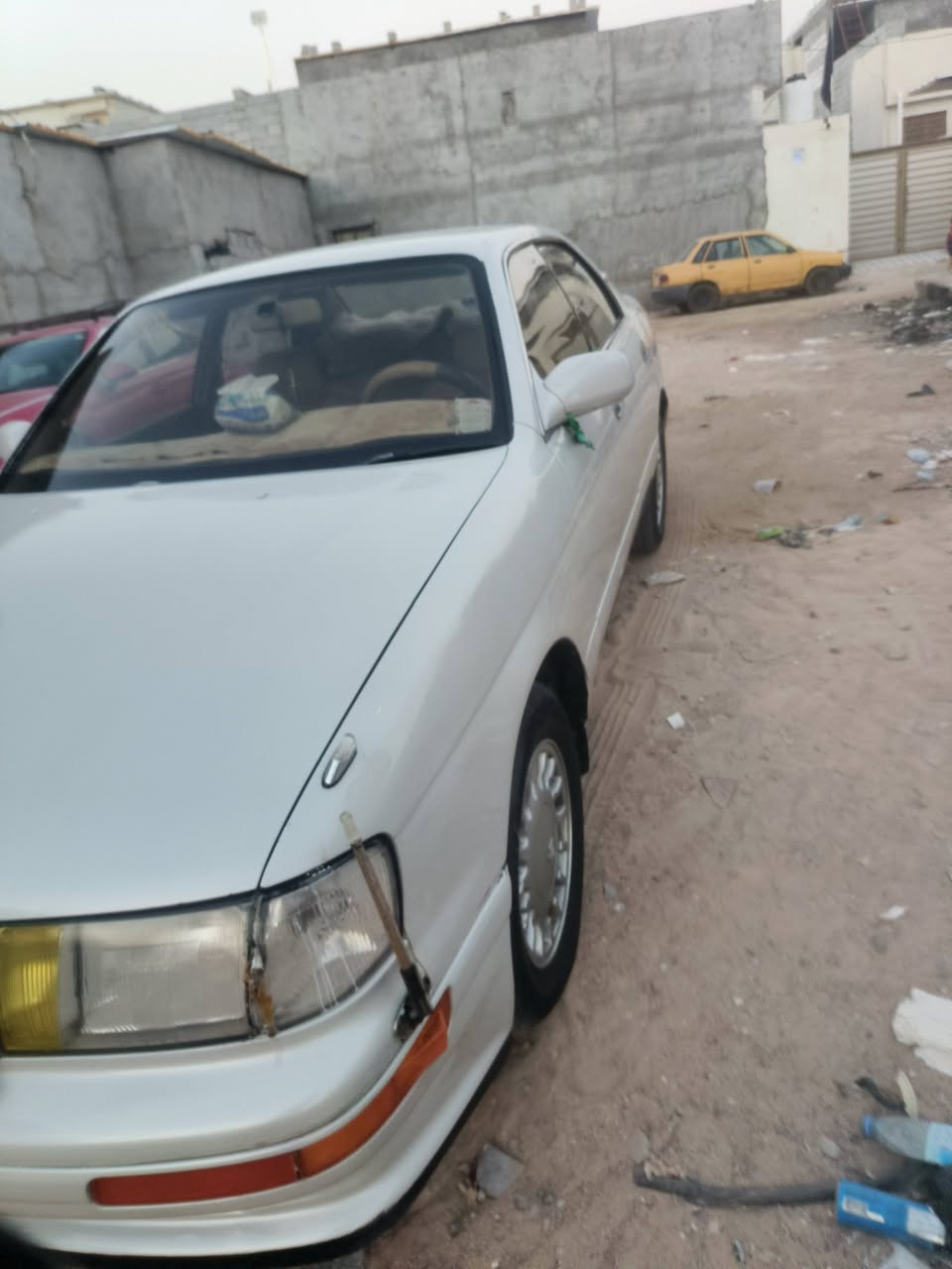 اسلام عليكم من رخصة الادمن بطه ٩٢ البيع متصل محرك خير من الله كير حداديه تسعين ٩٠ بالميه تخم تاير جديد تبريد شغال بس بوبرنك كلج كهربائية كلها شغاله سنويه الشهر ٣ تخلص مكفوله من الكصه والنقل والضربه القويه مصبوغه اثر جراد فقط سعر ٥٥ وبي مجال الشراي ***********
