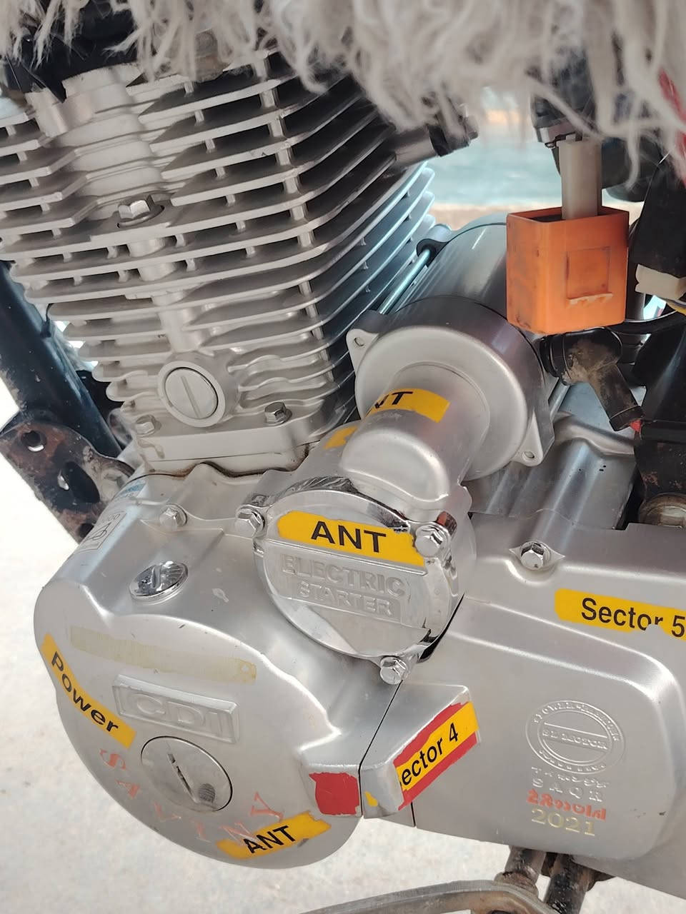 السلام عليكم سيفان 2021
سعره ٤٥٠ قفل ليريده بلعافيه علي بي بس باتري ضعيف ‏‪0781 938 9700‬‏
