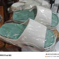 ‏ ‏عندي ‏إسليبر رجالي شبابي                        عداد 950  ‏زوج سعر ...