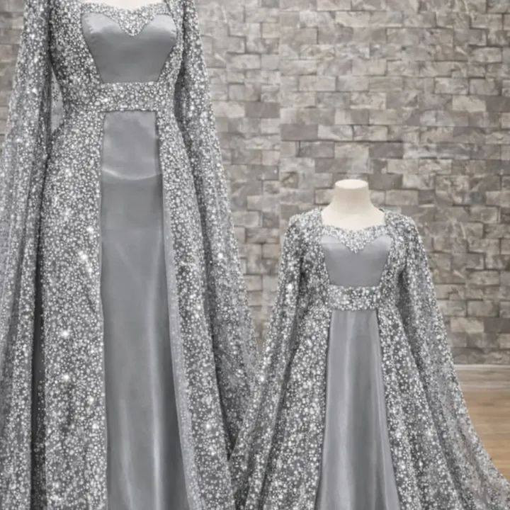 #طقم العيد وصل انتي  وبنتج 🥰🫰


**إذا كنت صاحب هذا الإعلان وتريد حذفه لأي سبب، رجاءا أرسل رسالة إلى الدعم الفني**