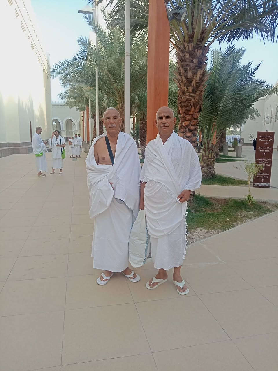 أحرام معتمرينا الكرام من ميقات أبيار علي مسجد الشجره في المدينة المنورة لأداء مناسك العمره المفرده لشهر رجب
رحلتي البر والطيران
1/6/2026
مستمرين باستلام جوازات رحلة البر والطيران لعمرة شهر شعبان التي تصادف مع العطله الربيعيه لنصف السنه
*********** ***********
