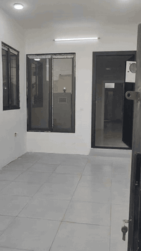 سلام عليكم بيت للبيع 100متر جديد صفر
بيت كله كتائب وسطح ستايگر شارع نظيف فيلق ورا جامع هوكاري ***********
