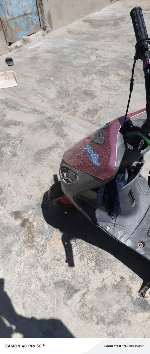 سلام عليكم دراجه ماكس قجمه فتحته قبل سبوع زودتها 55 شلعه ومعدل تأكل الكاع كزوز رياضي ويلات رياضي سلف موجود بس مدله واير عنوان بصره زبير السعر 475وبيها مجال بيع مستعجل متواجد خاص أو واتساب ***********
