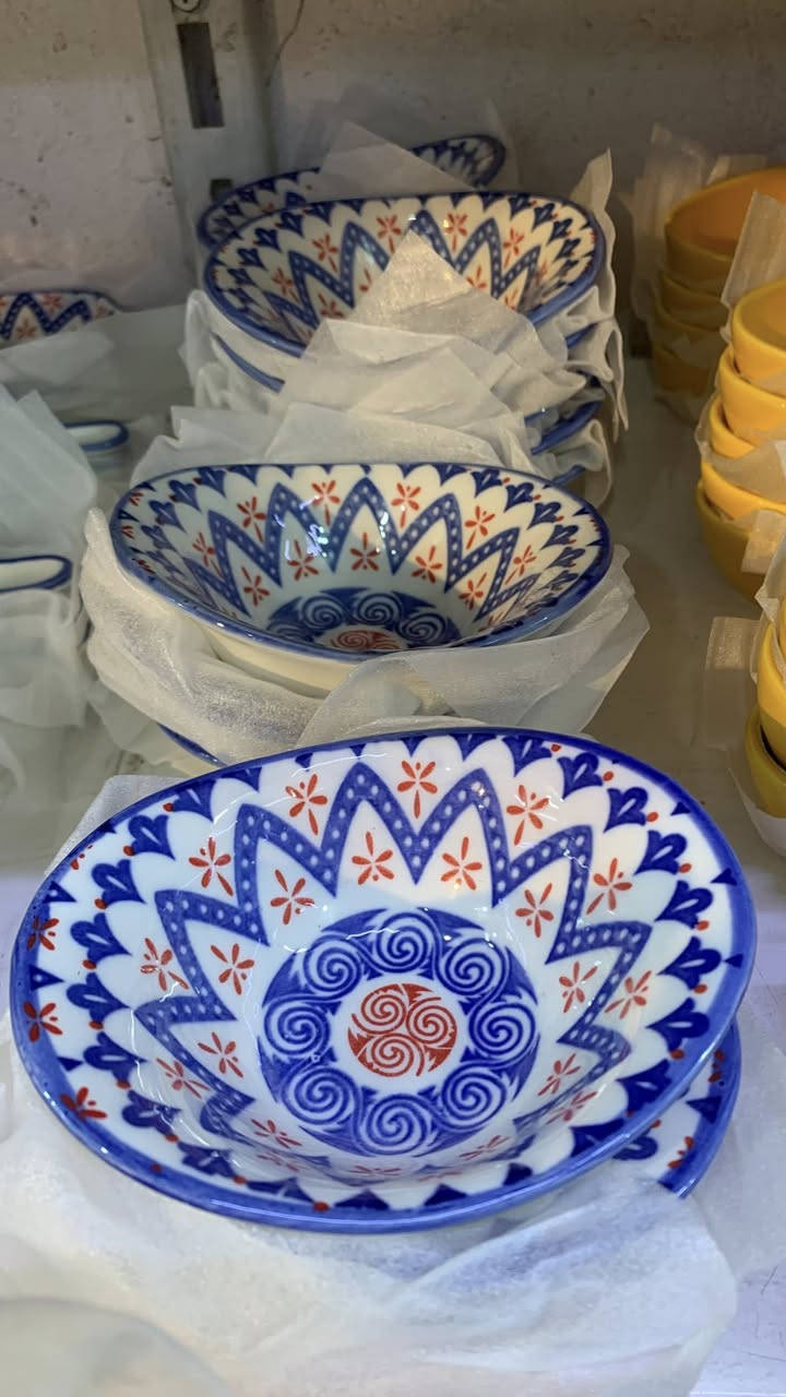 ته نها 500 دينار 
فقط 500 دينار 
السلام عليكم شته تازەکان کەیشت 
وصلتنا بضاعة جديدة
اهلا وسهلاً بكم في عالم التسوق كل ما يحتاجه المنزل وبانسب الاسعار.
بەخیربین بو هەرزان بازاری مالی خانمان بەهەرزانترین نەرخ بەباشترین كواليتي بیشکەشی بەریزتان دەکەین.
العنوان / سليمانية سرجنار مقابل جامع مشخلان 
سليماني سەرچنار بەرامبەر مزکەوتی مەشخەلان
واتساب ***********
