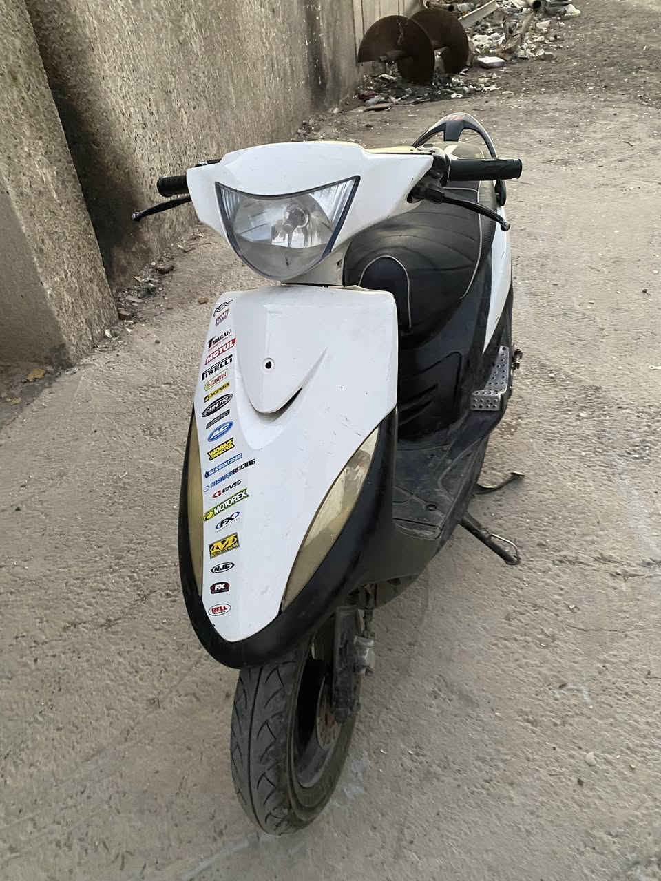 سلام عليكم دراجة ماكس عدلة للبيع  دراجة خير من الله مكينتها ٤٩بلاد ممفتوحة دراجة خير من الله نكرة سلف بكل وقت هندر شغال بريك خلفي شغال و البريك الأمامي يحتاجلة  دهن السعر ٤٥٠ وبيهة مجال حك الجية الاستفسار *********** بي بس واتساب
