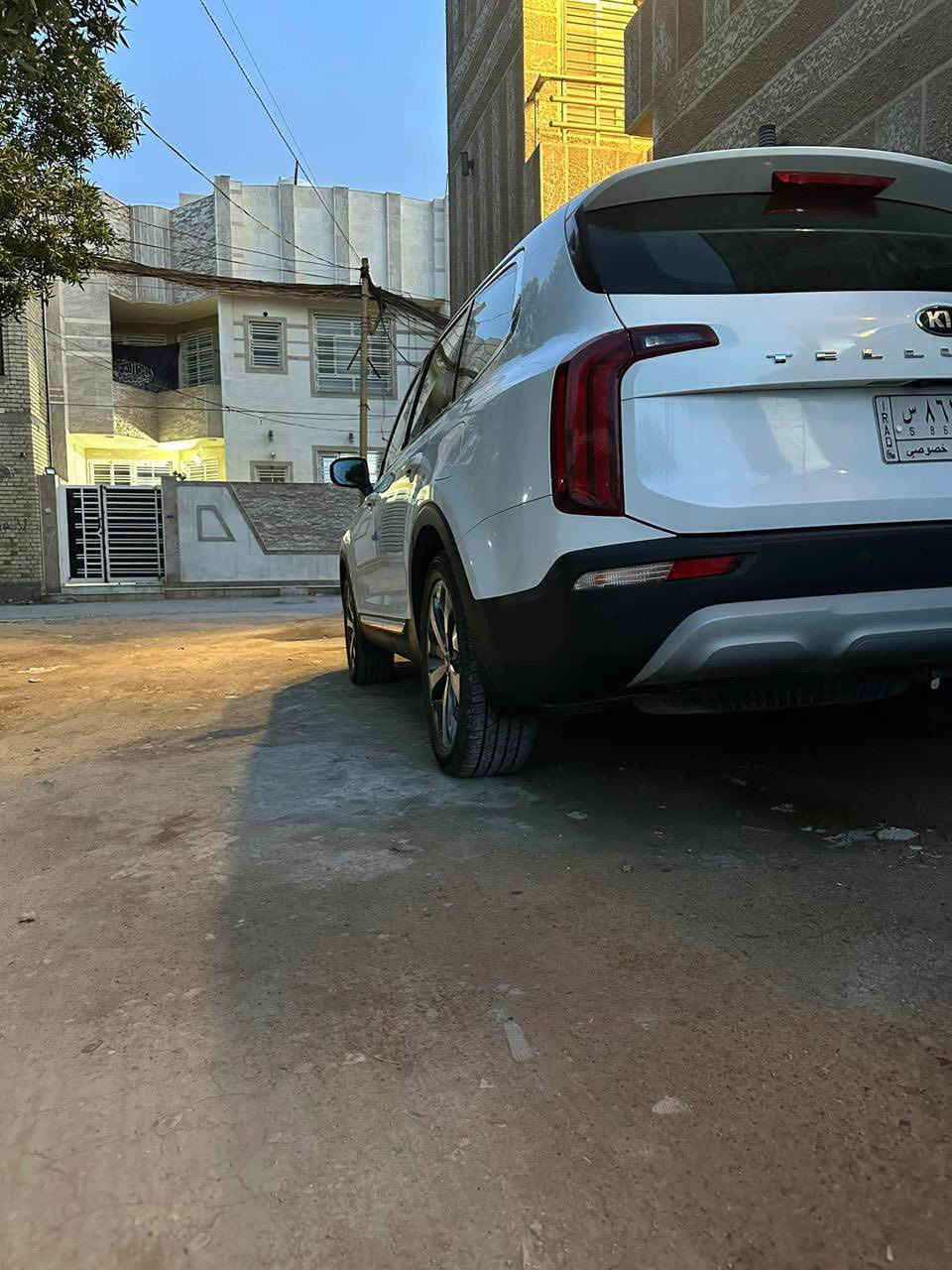 السلام عليكم
للبيع فقط

كيا تيلورايد خليجي موديل ٢٠٢٠ ماشية ٨٠ ألف كيلو (٥٠ الف ميل).

مكفولة من الضربة والصبغ

رقم بغداد/ مكانها كربلاء 

الملاحظات/ تكحيل بالبنيد مقدار ٣*٣ سم كارت.. وبارد ٤أصبع الباب الخلفية بدون صبغ ورصعة بالجنطة تحتاج بارد الرقم بغداد بأسمي

السيارة lx مال دولية واني ماخذها زيرو السعر /٢٦٠ وبيها شي بسيط

شراي اتصل/ ***********
