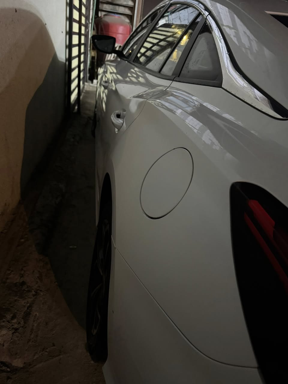 Mg5 gt موديل 23 مكفوله كفاله عامة حته من الزلغ ماشيه 60 الف فول فتحة وبصمه ابواب وبصمه صندوك شاشه كاربلي واندرويد اوتو تحكم ستيرن جهتين سايد بريك كهربائي واوتو سايد بريك السعر 110 وبيهه مجال ‭***********‬
