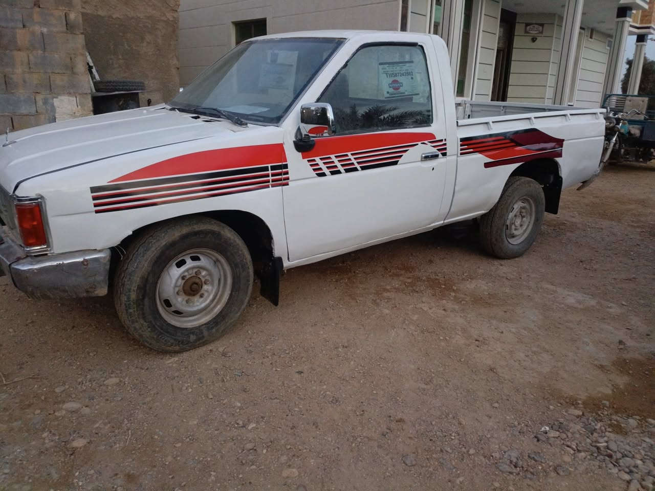 نيسان موديل 88 تك رقم انبار تحويل مباشر كير محرك اكسل شاصي شرط مصبوغه عام الجماليه بسبب جراد للبيع 38هيت ***********
