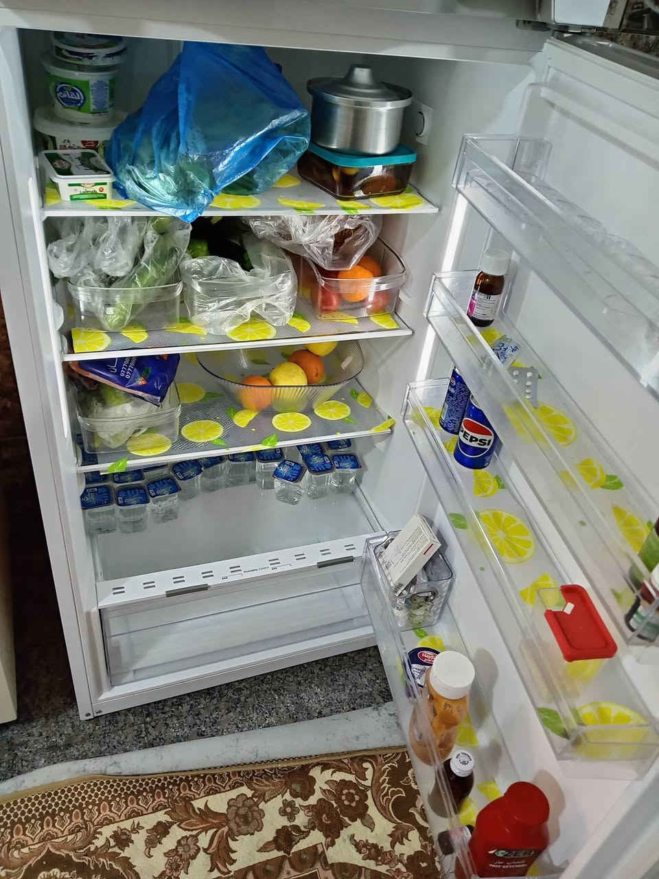 السلام عليكم ثلاجه و مجمده للبيع النظافه 100 بل 100 للبيع الثلاجه 400 ومجمده 200 وعندي سبلت ٢طن استعمال موسم واحد النوعيه الجي


**إذا كنت صاحب هذا الإعلان وتريد حذفه لأي سبب، رجاءا أرسل رسالة إلى الدعم الفني**